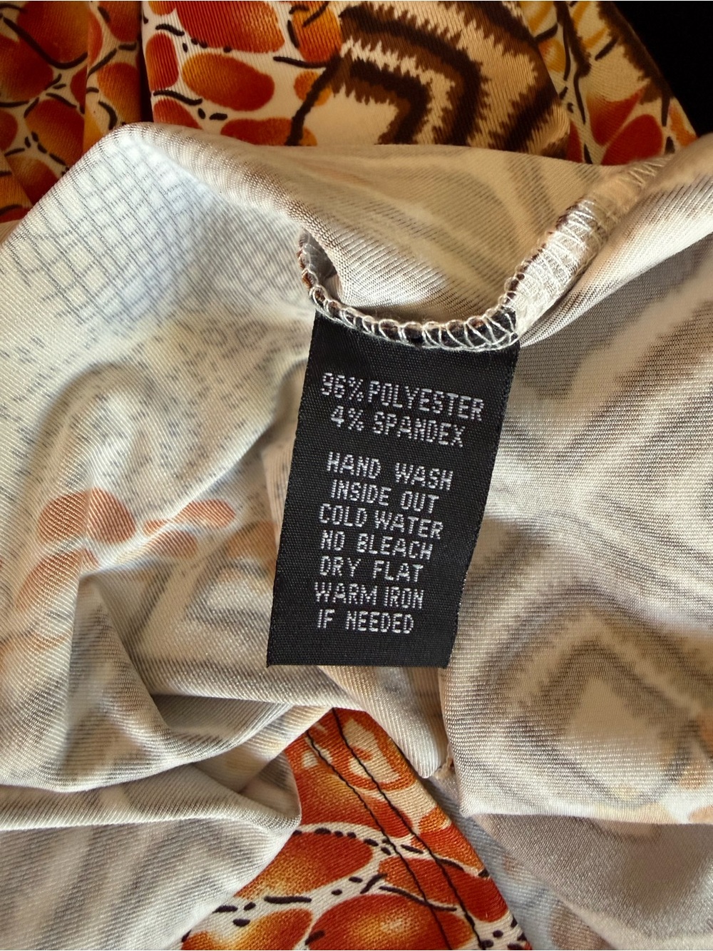 Abstract Geo-Print Tunic Top - Picture 6 of 6